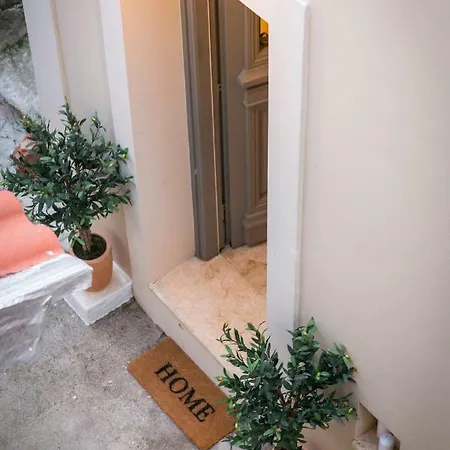 Lianelia Boutique * Argyrades